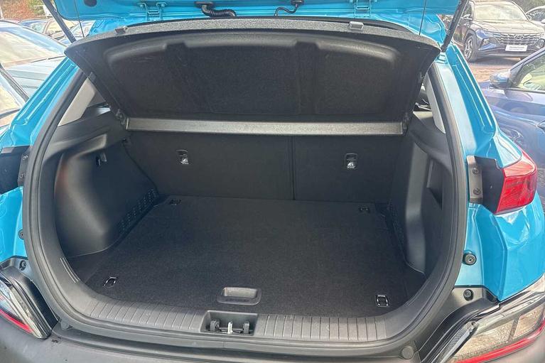 Used Hyundai KONA WM72OOV 11