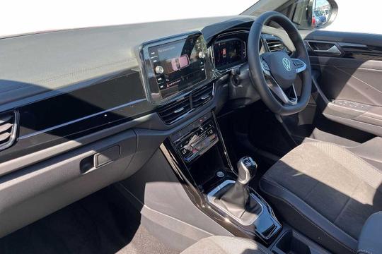 Volkswagen T-roc Photo modix-dd27bb5f16fecf2bb96c4b93aac795d15806bf06.jpg