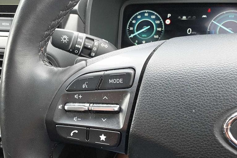 Used Hyundai KONA WU72RZL 16