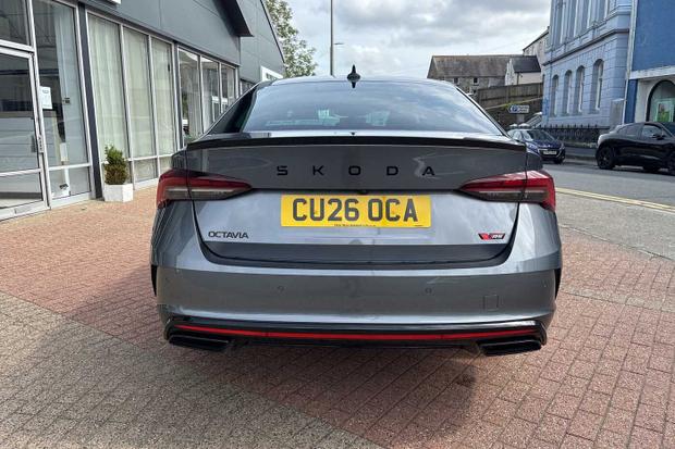 Used Skoda Octavia CU26OCA 8
