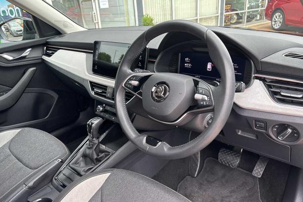 Used Skoda Kamiq CV24YSC 6