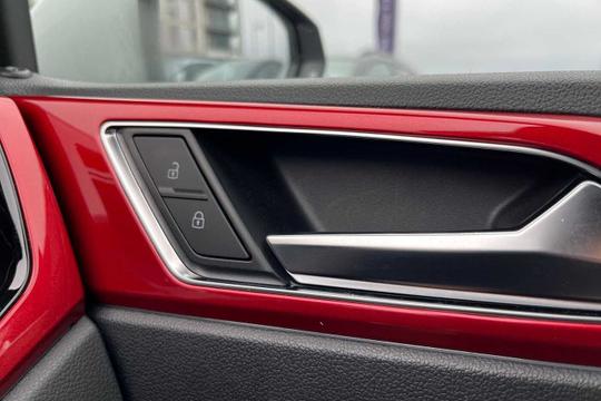 Volkswagen Polo Photo modix-ddb142413615d73d319a510114041293514786da.jpg