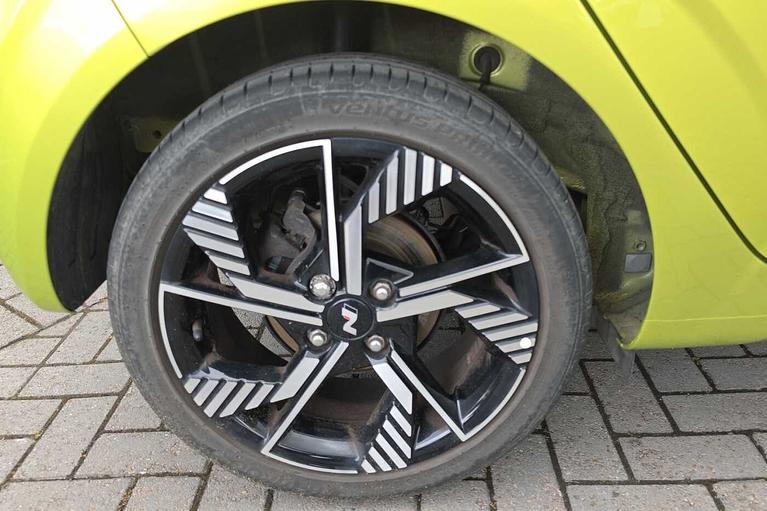 Used Hyundai i10 WM74CDV 9