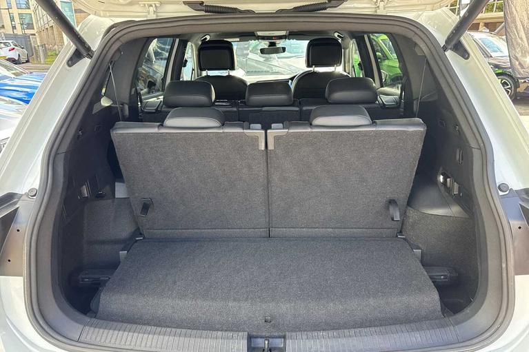 Used Volkswagen Tiguan Allspace HJ73UFM 9