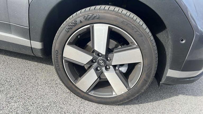 Used Hyundai SANTA FE WP25XRV 10