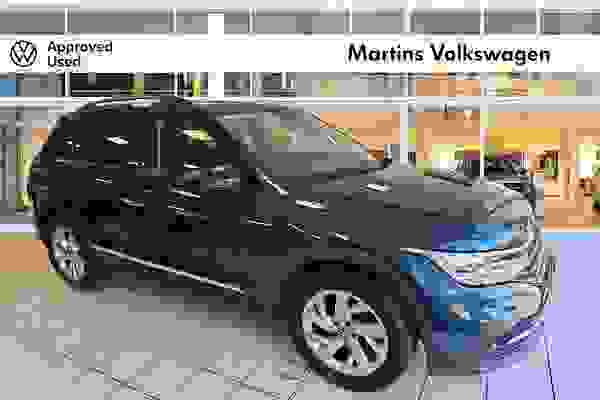 Used 2022 Volkswagen Tiguan 1.5 TSI (150ps) Life EVO DSG 5 door Nightshade Blue at Martins Group