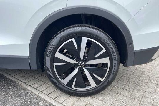 Volkswagen Tiguan Photo modix-e049b8f093bf067fcf88888c7b808e02bae004ef.jpg