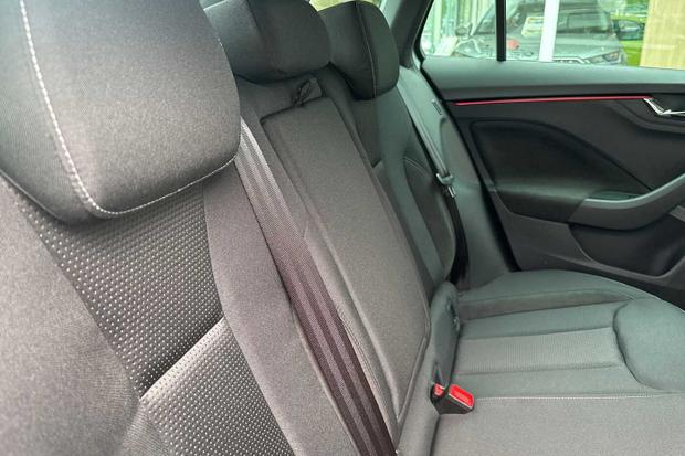 Used Skoda Kamiq CV26OAG 11