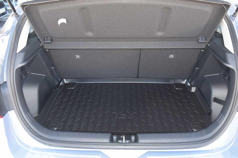 Used Hyundai i20 GV26OFX 16