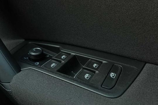 Volkswagen Tiguan Photo modix-e0f773571e78a441194e65e602d29074b8619da9.jpg