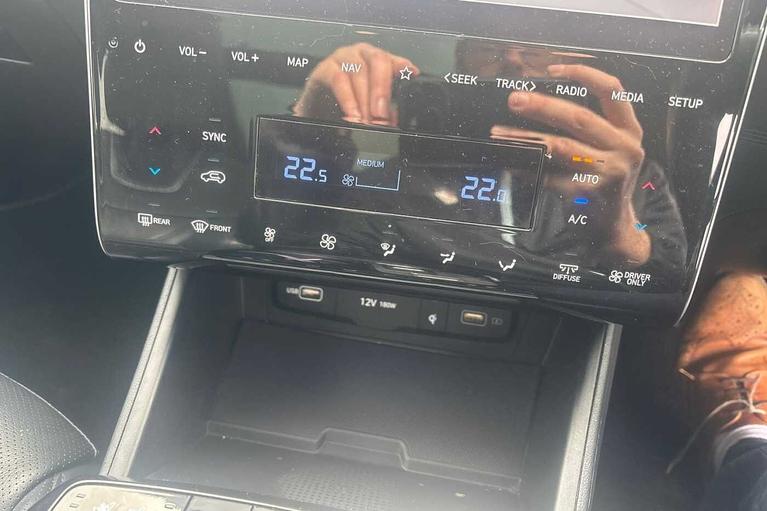 Used Hyundai TUCSON VU72ONP 17