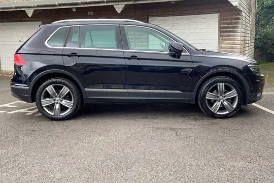 Volkswagen Tiguan Photo modix-e1c1a762807390c58d32891f42165f3983c042c0.jpg