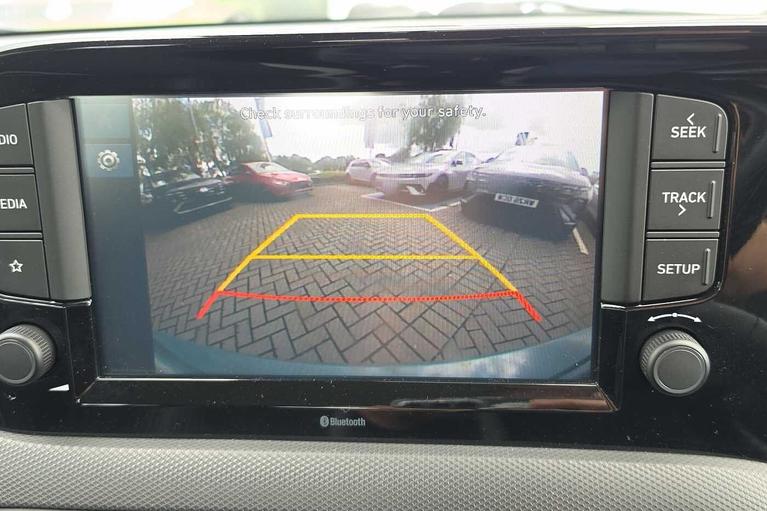 Used Hyundai i10 CV22OPO 13