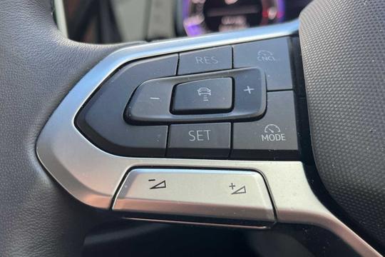 Volkswagen Golf Photo modix-e431259c6164723bf1a32b2050dbf7012ee7f4cd.jpg