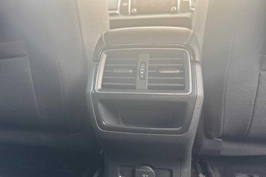 Skoda Karoq Photo modix-e518026c73016992c8ea45f0a703dca5b7a424b3.jpg