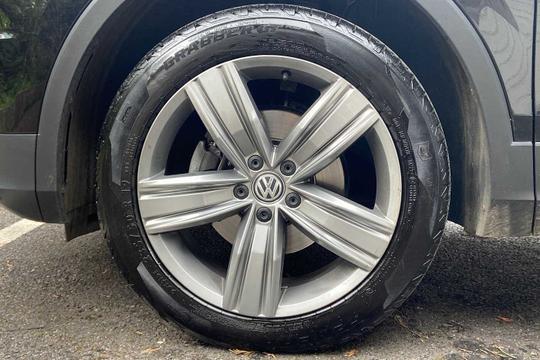Volkswagen Tiguan Photo modix-e646d948bcfe701eb9120ce97ba527933d652020.jpg