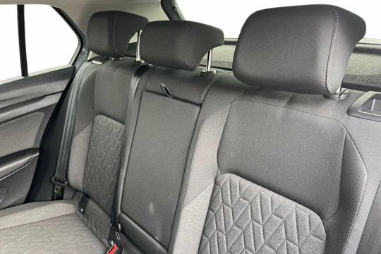 Volkswagen Golf Photo modix-e6b0ddd095c7909da45ca5ed5536be553a48de0a.jpg