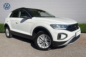 Used 2023 Volkswagen T-roc 1.0 TSI Life 5dr Pure white