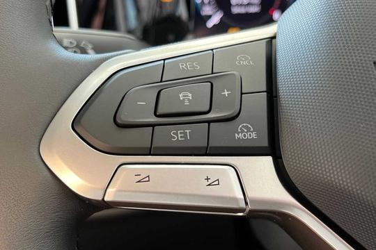 Volkswagen Golf Photo modix-e76f095b5fe29a93ab06c28bf5aedae86b1d4b79.jpg