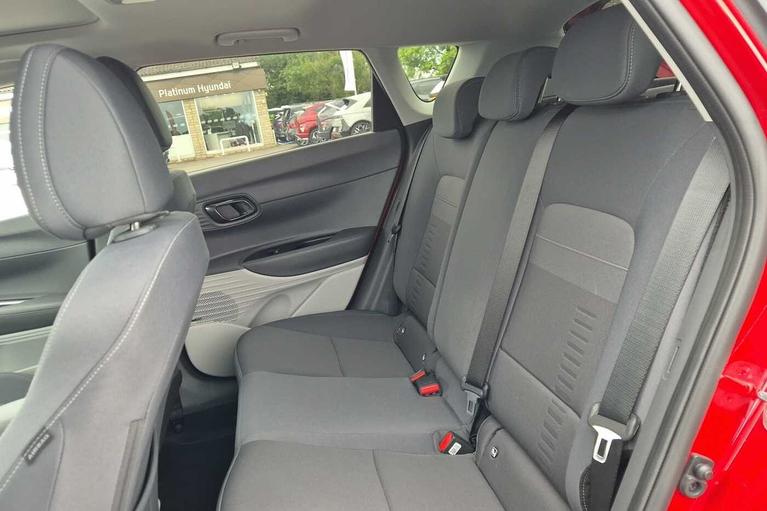 Used Hyundai BAYON WM74HHF 8
