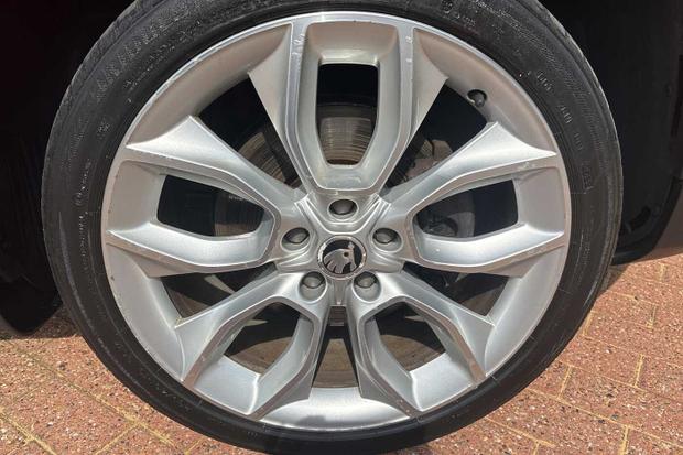 Used Skoda Karoq CF18XLN 5