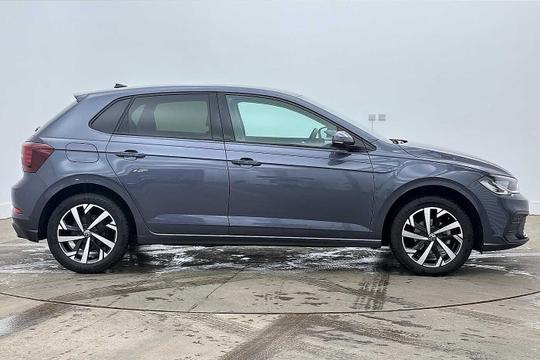 Volkswagen Polo Photo modix-e81ae84901cf73b467a9b16bdf262b6de02bfe28.jpg