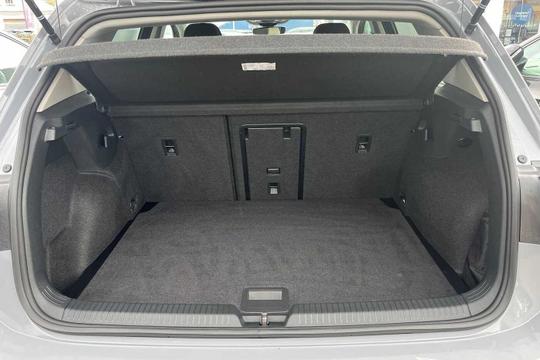 Volkswagen Golf Photo modix-e85a63a0933b05f4e6dd6a024b31e1e05f28c351.jpg