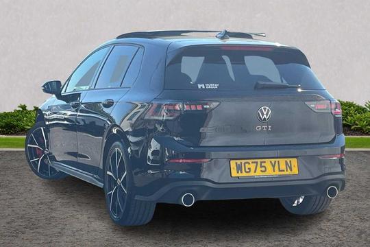Volkswagen Golf Photo modix-ea72d4fd1adee8ef1b322841f7fa020fa52bf6bf.jpg