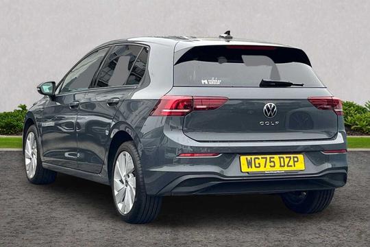 Volkswagen Golf Photo modix-eb18edb06d7035629b6f620ec3b8410d80d033cc.jpg