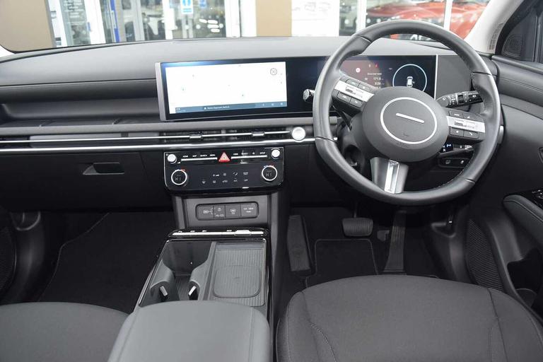 Used Hyundai TUCSON EF25GJY 17