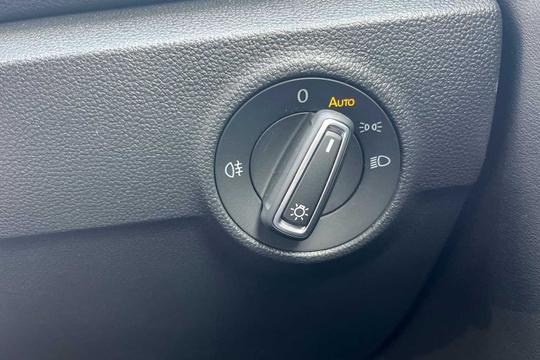 Volkswagen T-roc Photo modix-eba8ba569e5a54f9737d022bde2ad474e26b62f3.jpg