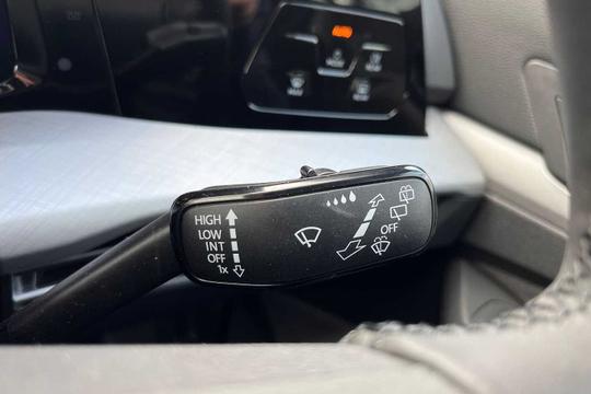 Volkswagen Golf Photo modix-ebec43a9864bd63b031527d7763893f1222e81c9.jpg