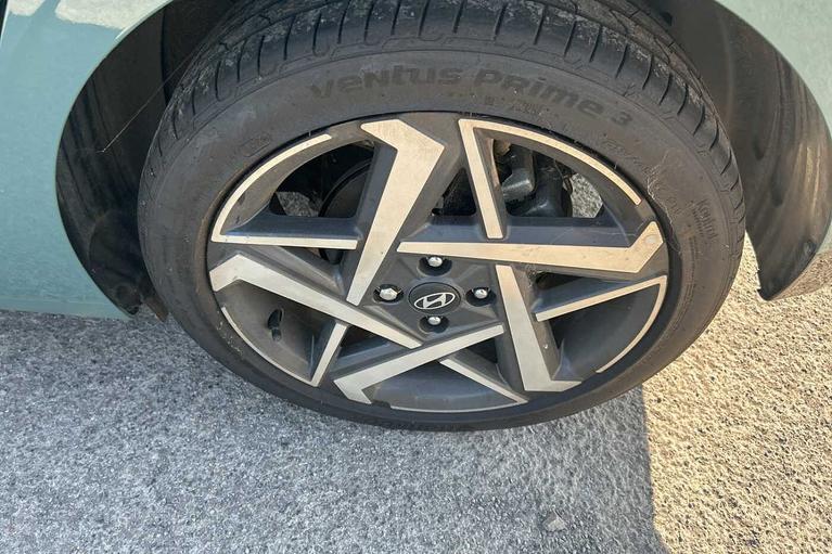Used Hyundai i20 KR75UBJ 15