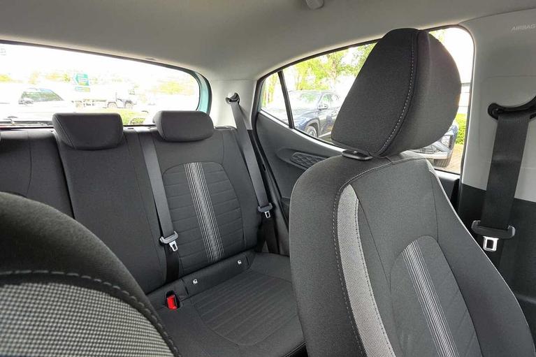 Used Hyundai i10 CV22OPO 20