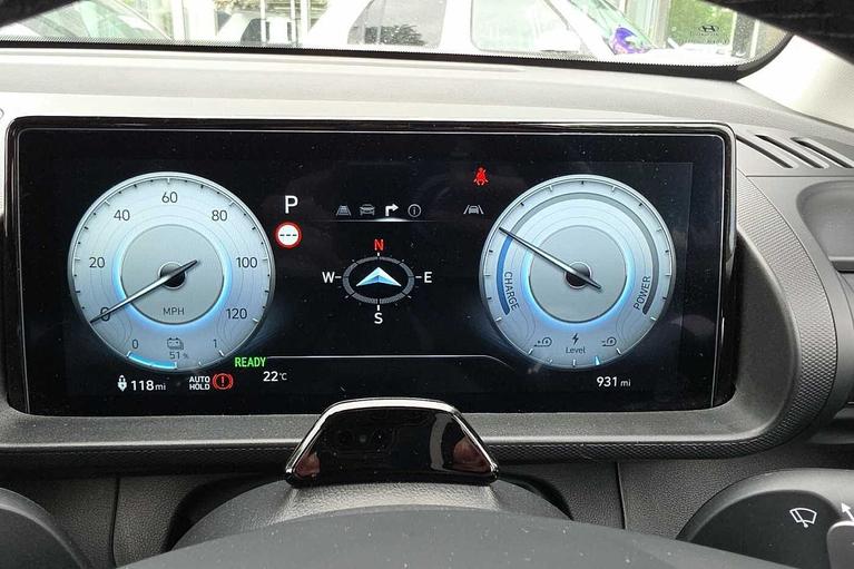 Used Hyundai Inster WP75OMS 11