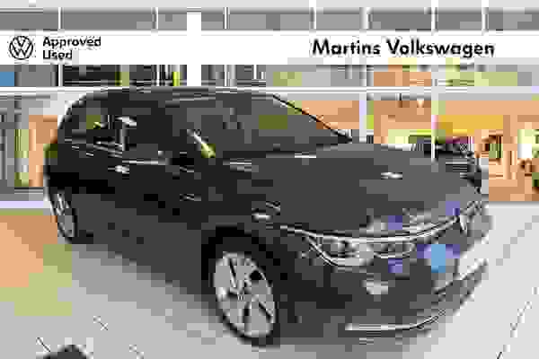 Used 2022 Volkswagen Golf MK8 Hatch 5-Dr 1.5 eTSI (150ps) Style EVO DSG Urano Grey at Martins Group
