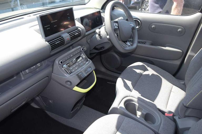 Used Hyundai Inster GX26YCT 13