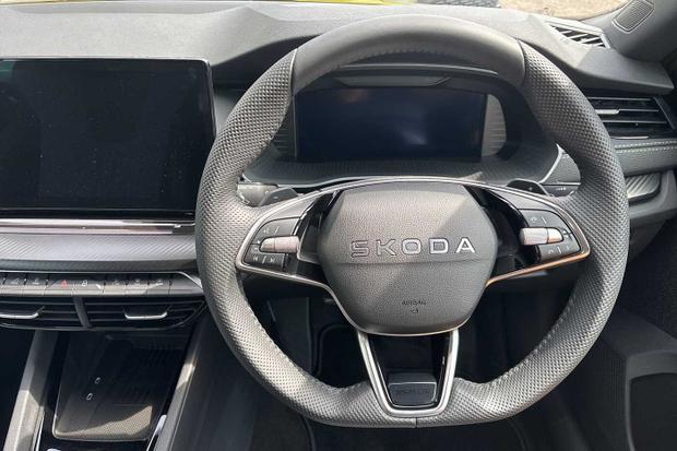 Used Skoda Octavia CV26KYT 17