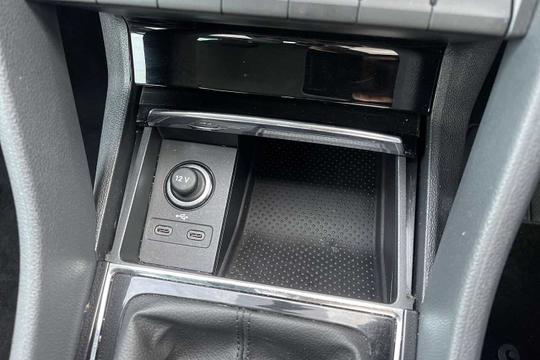 Skoda Karoq Photo modix-f0996f456f7f1baaccef24f56741e34b84c2d4b3.jpg