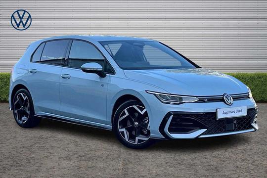 Volkswagen Golf Photo modix-f3051a90d75058a7f90a895348bdb451b4b6e61b.jpg