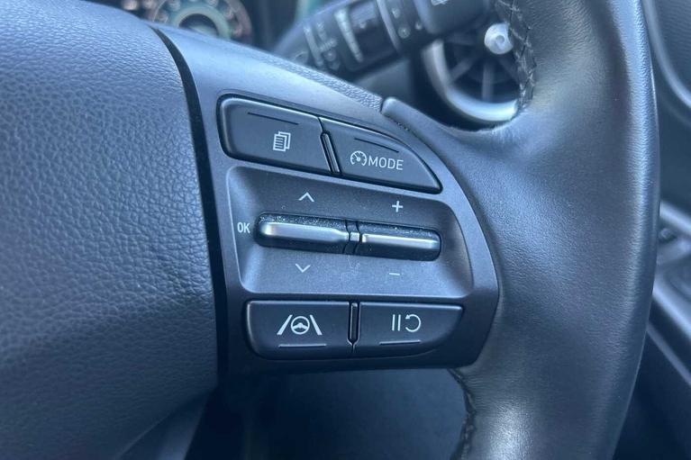 Used Hyundai KONA CU22XZF 12