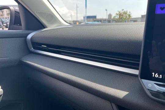 Volkswagen T-roc Photo modix-f402f4e3aa68f99ee512a17a3ff12e9178477dce.jpg