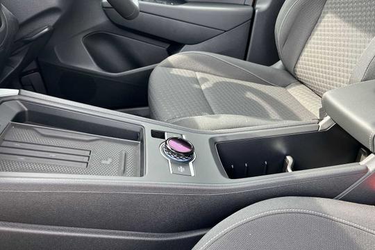 Volkswagen T-roc Photo modix-f43d38d8221034706efa17ab832094665d685fba.jpg