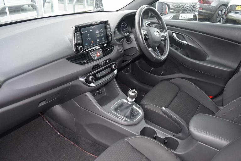 Used Hyundai i30 GX68VYD 12