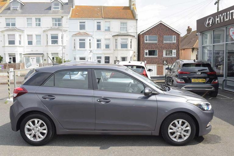 Used Hyundai i20 GX18OPC 6