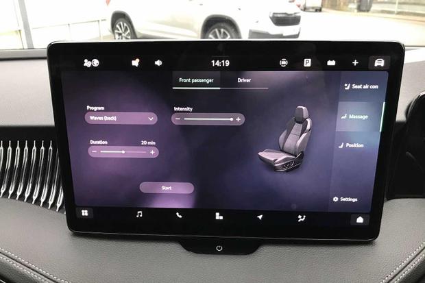 Used Skoda Superb Estate CV74WDC 19