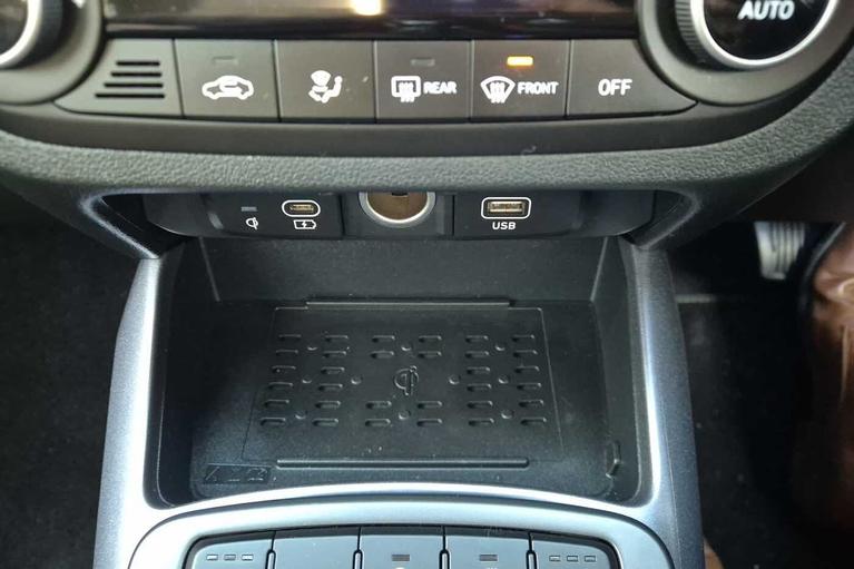 Used Hyundai i10 DN73BYC 17