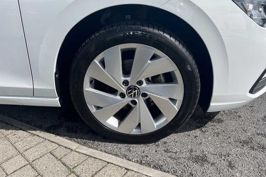 Volkswagen Golf Photo modix-f7c40bda81e2bfd12a16277d5fe71f49b85c0560.jpg
