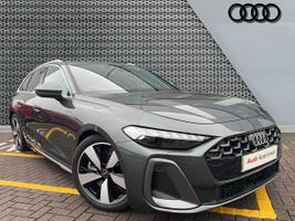 Used 2026 Audi A5 Avant S line e-hybrid quattro 299 PS S tronic Daytona grey, pearl effect