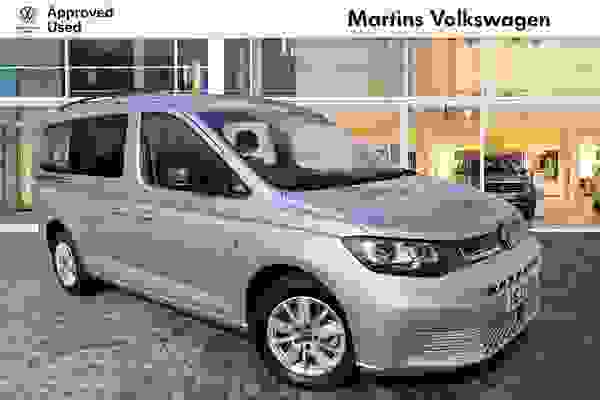 Used 2022 Volkswagen Caddy C20 Life Maxi 122 PS 2.0 TDI 7sp DSG *App-Connect* Reflex silver at Martins Group